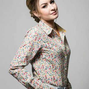 NWT Evy’s Tree Amy Shirt small small